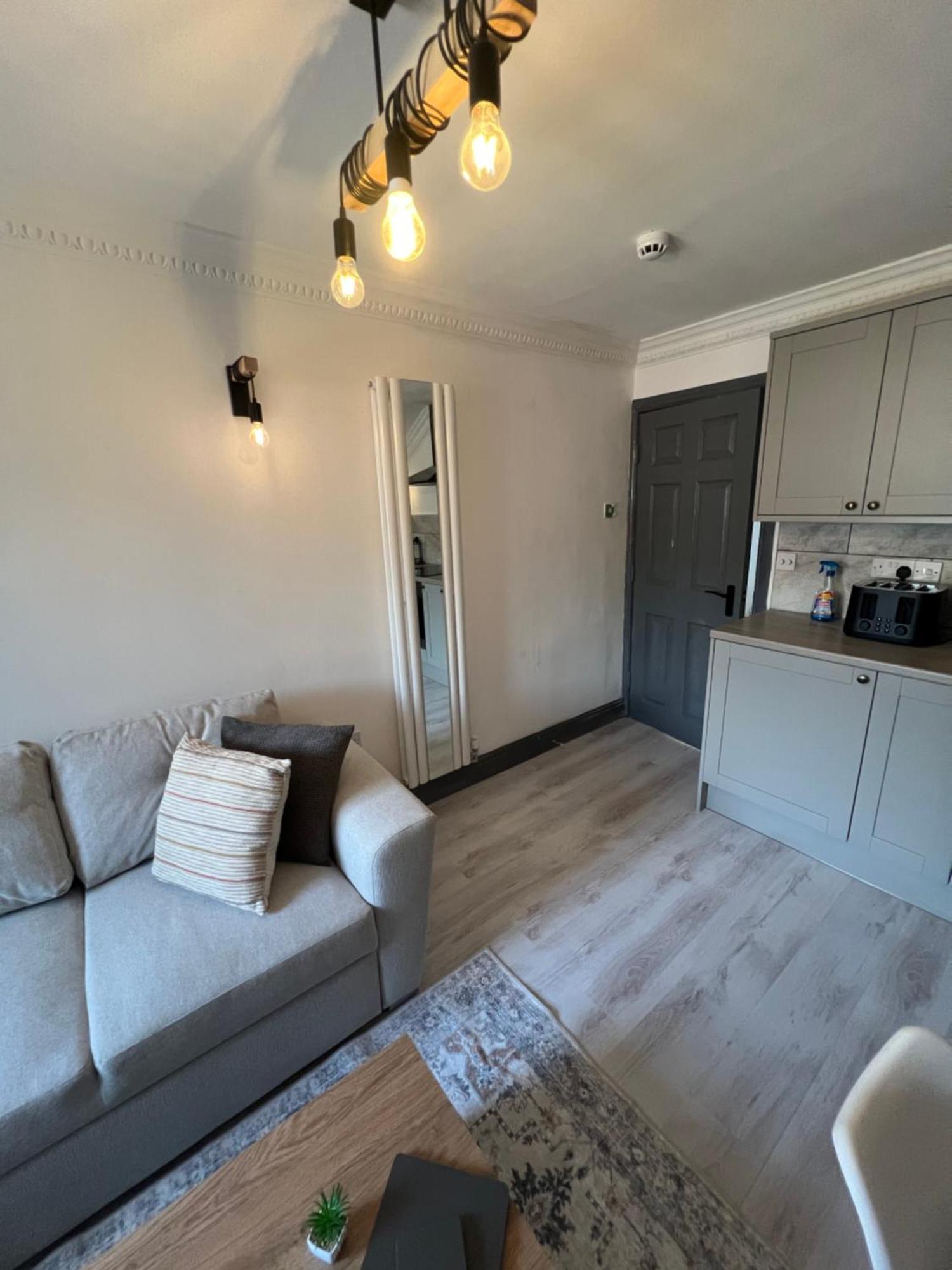 Stylish And Cozy Apartment! *